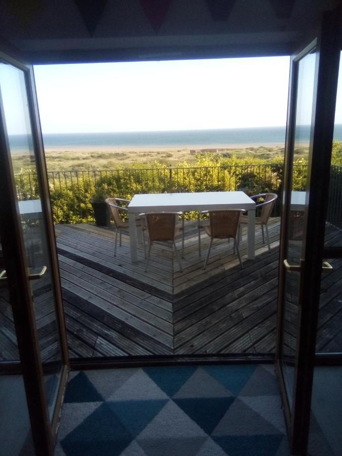 Cottage , Seaside Views, Quiet Beach, Awesome View Pendine Exterior photo